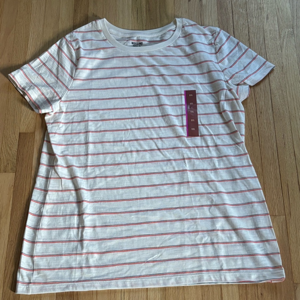 NWT Mossimo Supply Co. short sleeve tee
